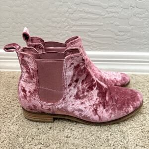 TOMS | Ella Rose Pink Crushed Velvet Ankle Boots | Women’s Size 8